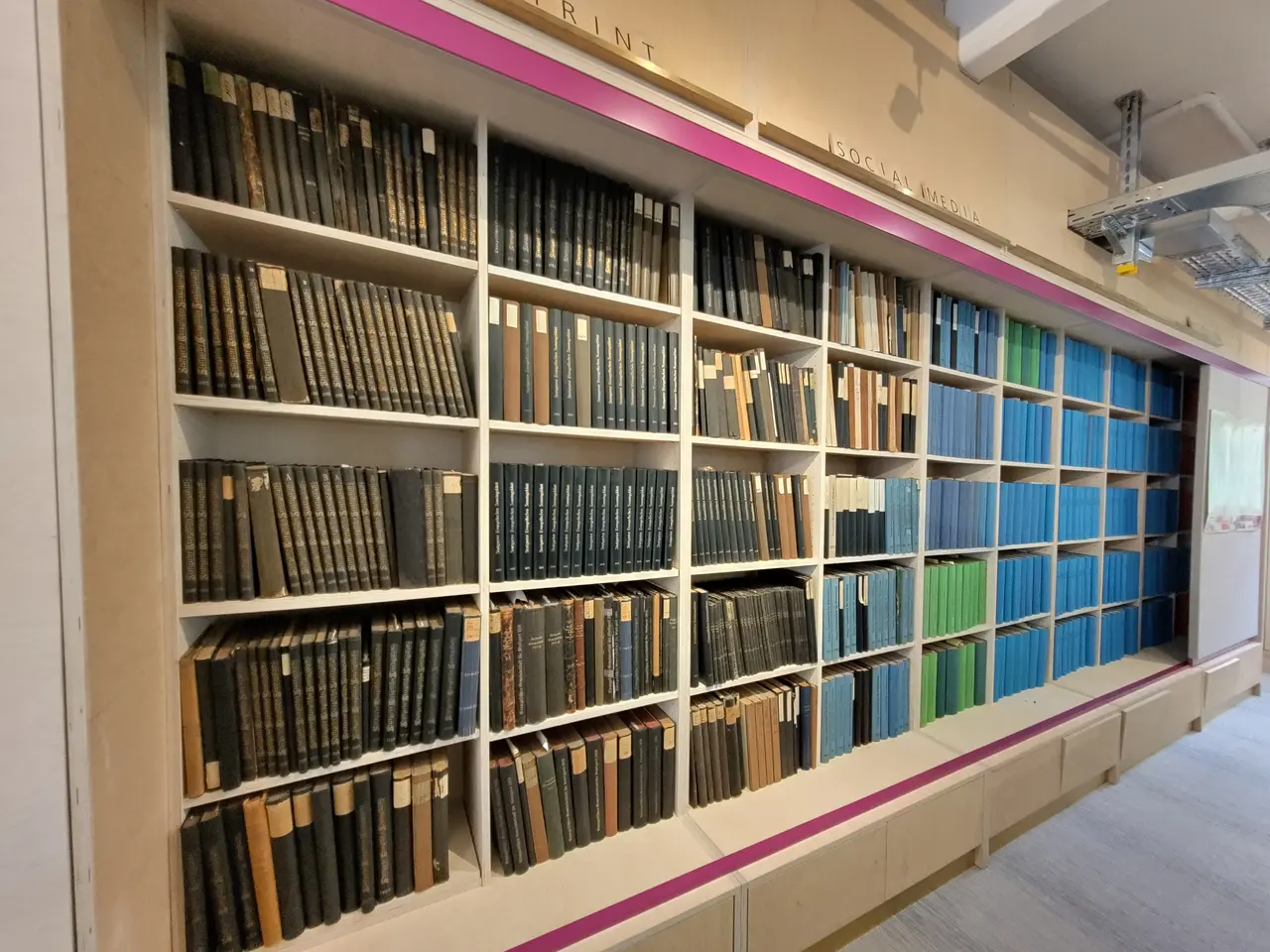 120 Jahre Gemeindeblatt im Archivregal