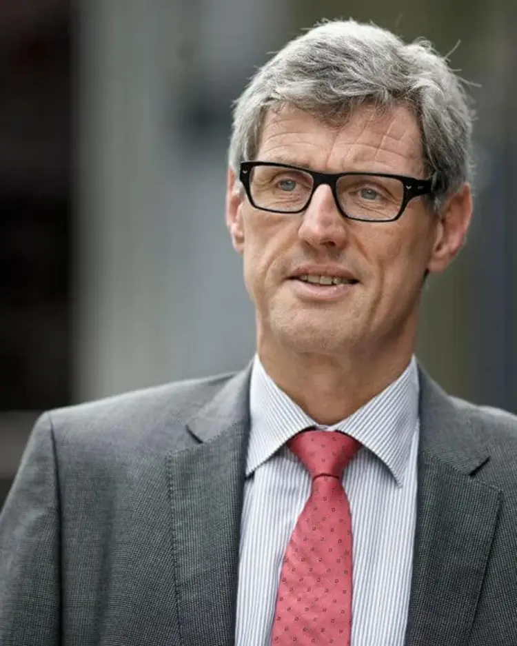 Professor Dr. Christian Heckel, Präsident des Verwaltungsgerichts Sigmaringen und Vorsitzender des Rechtsausschusses der württembergischen Landessynode.