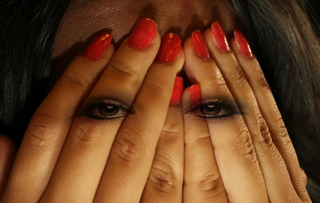 Missbrauch ist auch in der evangelischen Kirche ein Problem: Allein im Bereich der Evangelischen Landeskirche in Württemberg sind nach Angaben der Gleichstellungsbeauftragten Ursula Kress die Anträge von rund 150 Betroffenen bearbeitet worden (Symbolfoto).