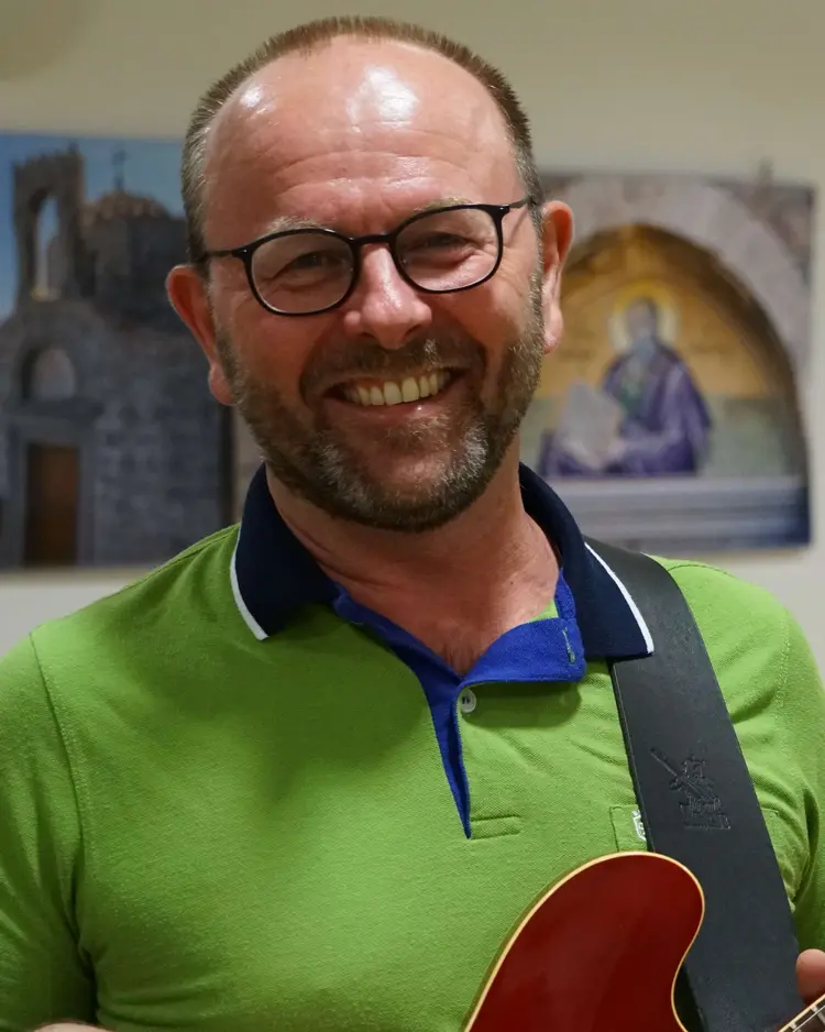 Joachim Wolfer ist Pfarrer in Stuttgart-Wangen und Gründungsmitglied von EcclesiJazz.