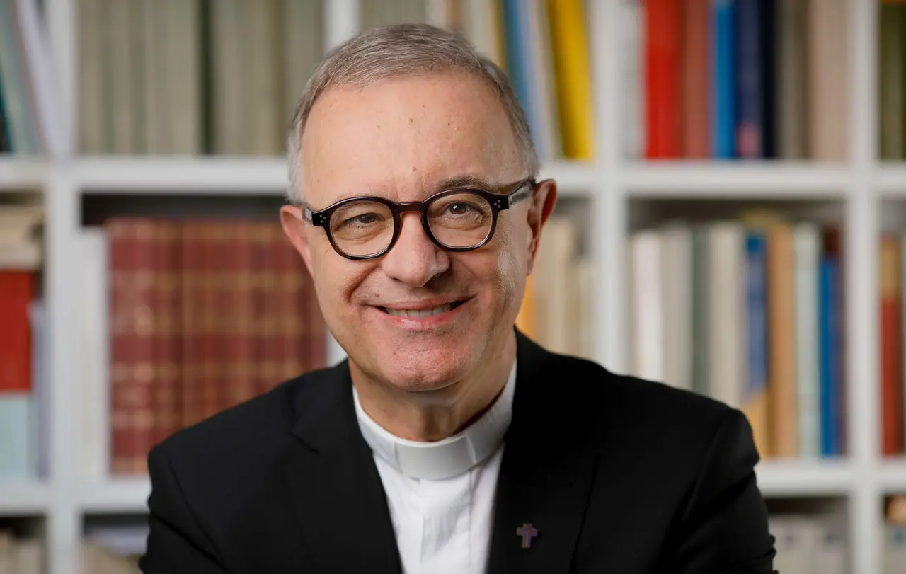 Landesbischof Dr. h. c. Frank Otfried July schätzt das „vertrauensvolle Miteinander“ mit dem ehemaligen badischen Landesbischof.