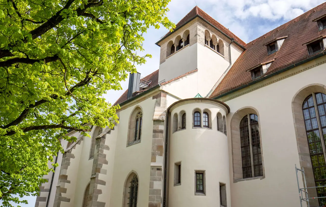 Nach rund zwei Jahren kann der Kirchenraum der Stiftskirche in Backnang wieder für Gottesdienste genutzt werden.