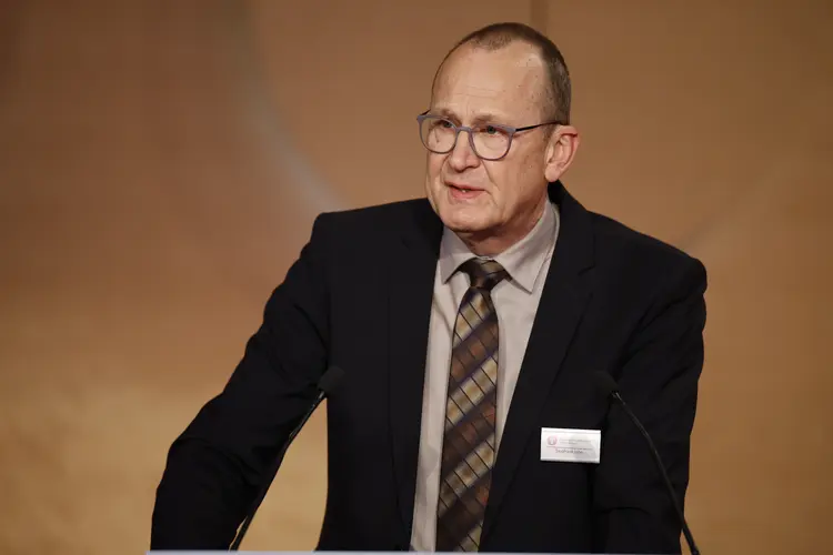 Siegfried Jahn, Vorsitzender des Ausschusses für Bildung und Jugend