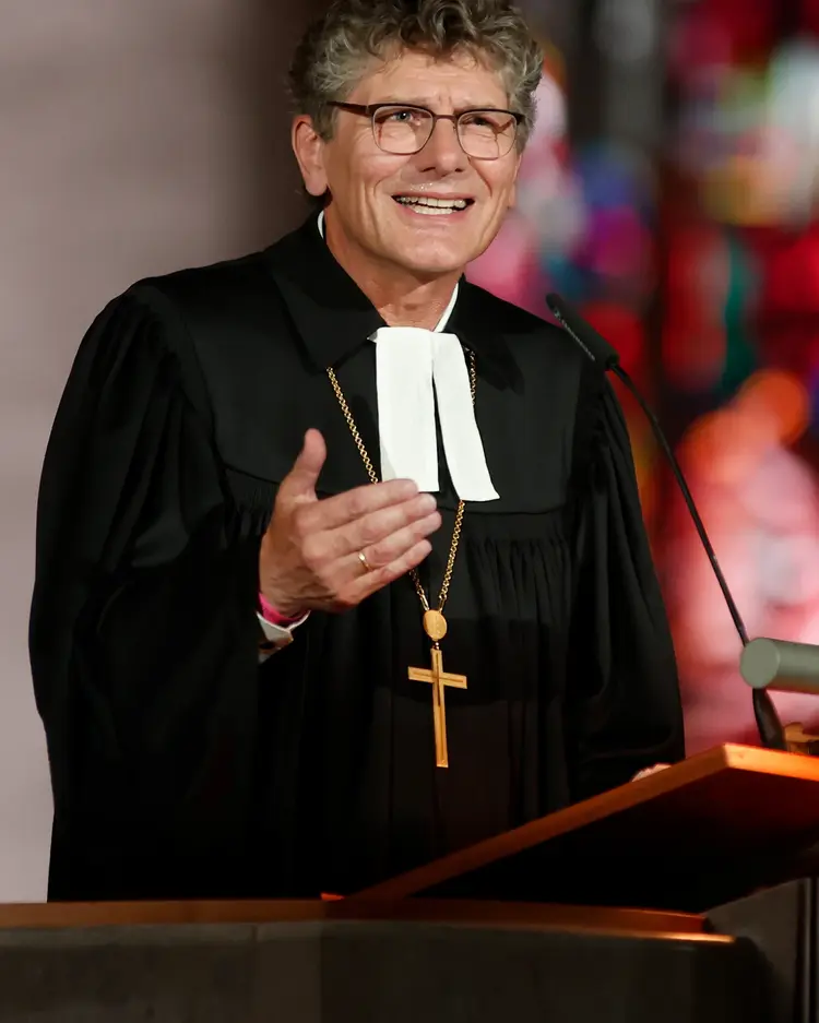 Gottesdienst und Festakt zur Verabschiedung von Landesbischof Frank Otfried July und Amtseinführung von Ernst-Wilhelm Gohl.