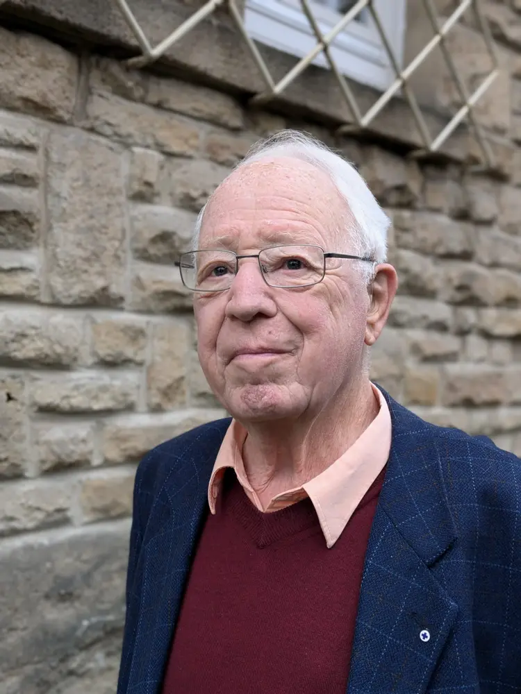 Dekan i. R. Martin Holland Dekan i. R. Martin Holland