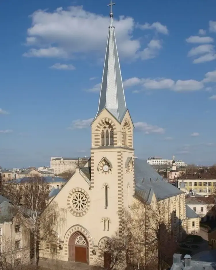 Die evangelische St. Peter-und-Paul-Kathedrale in Moskau.