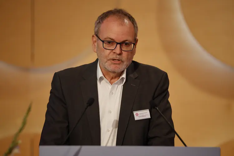 Sommertagung der württembergischen evangelischen Landessynode im Hospitalhof.