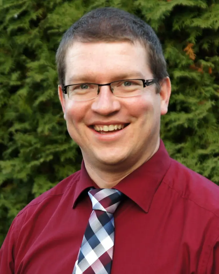 Pfarrer Tobias Schneider