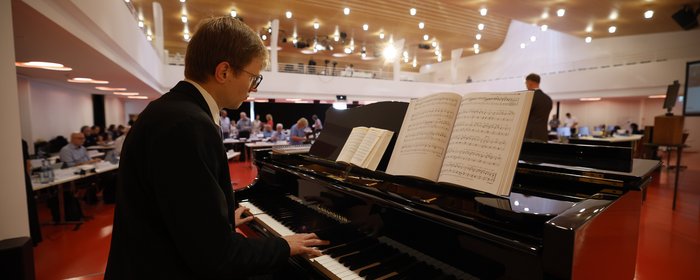 Sommertagung der württembergischen evangelischen Landessynode im Hospitalhof.