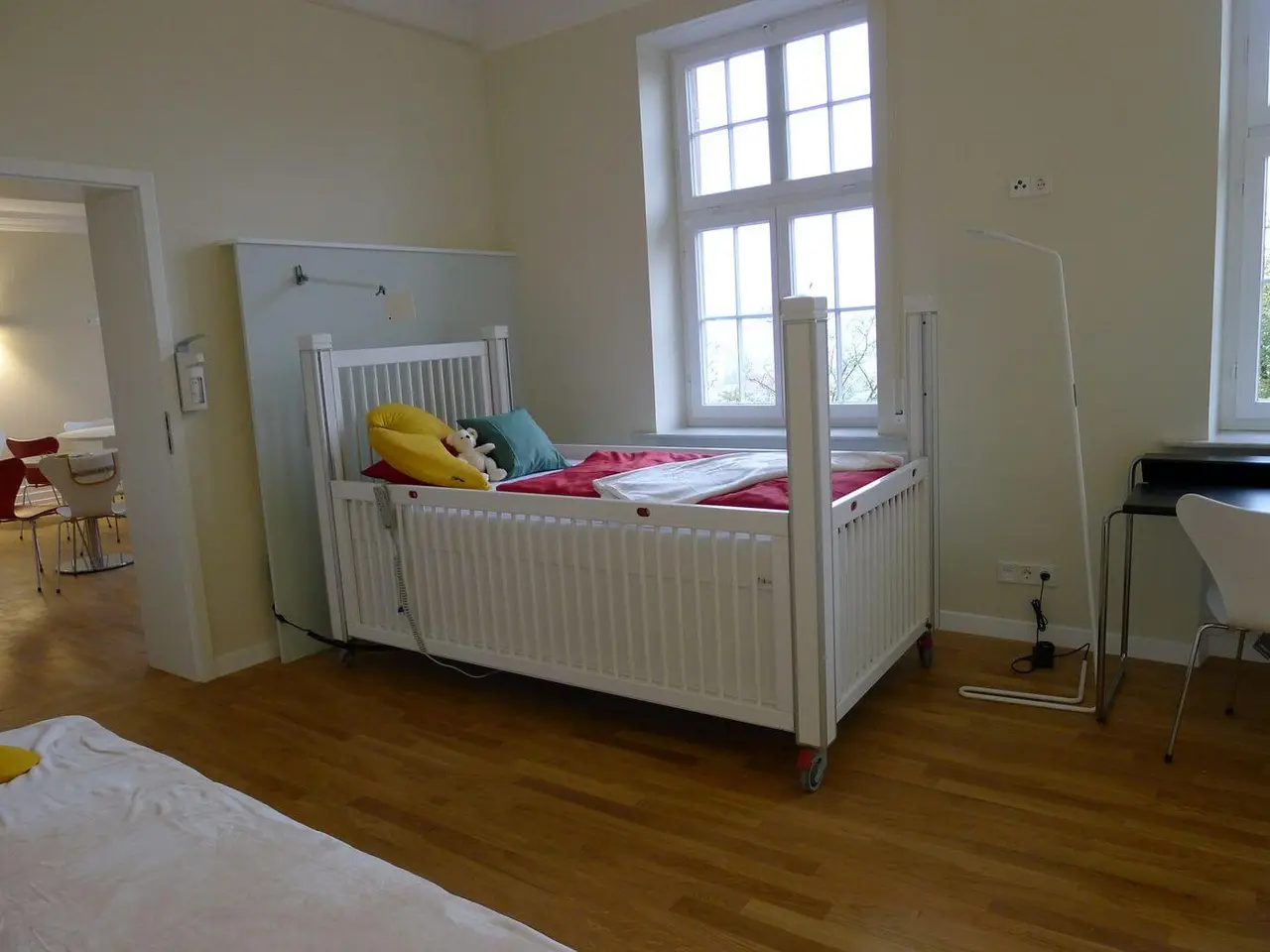 Eines von acht Zimmern im Kinder- und Jugendhospiz