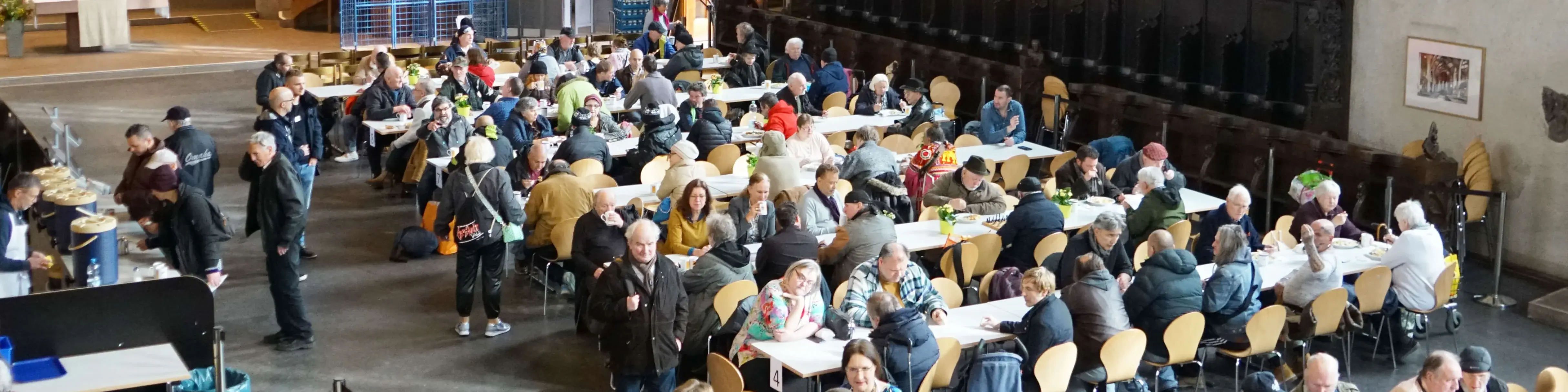 Vesperkirche in der Stuttgarter Leonhardskirche