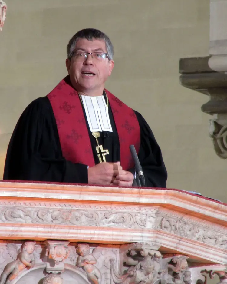 Bischof Friedrich Kramer während seiner ersten Predigt als Landesbischof der Evangelischen Kirche in Mitteldeutschland.