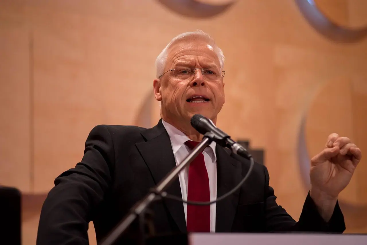 Kirchenrat Klaus Rieth pflegt auch in Corona-Zeiten gute Kontakte nach Syrien.