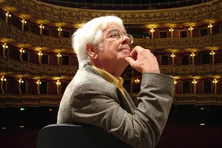 Prof. Dr. Dr. h. c. Helmuth Rilling
Aufnahme: 2006, Teatro Filarmonico Verona