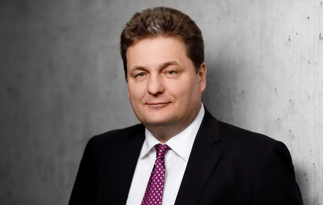 Markus Frasch Markus Frasch tritt 2021 sein Amt als Dekan im Kirchenbezirk Böblingen an.