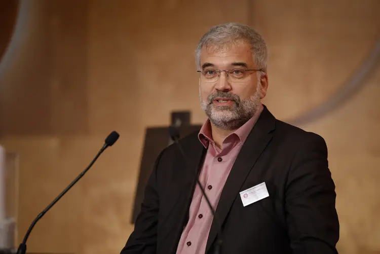 Herbsttagung der württembergischen evangelischen Landessynode im Hospitalhof.