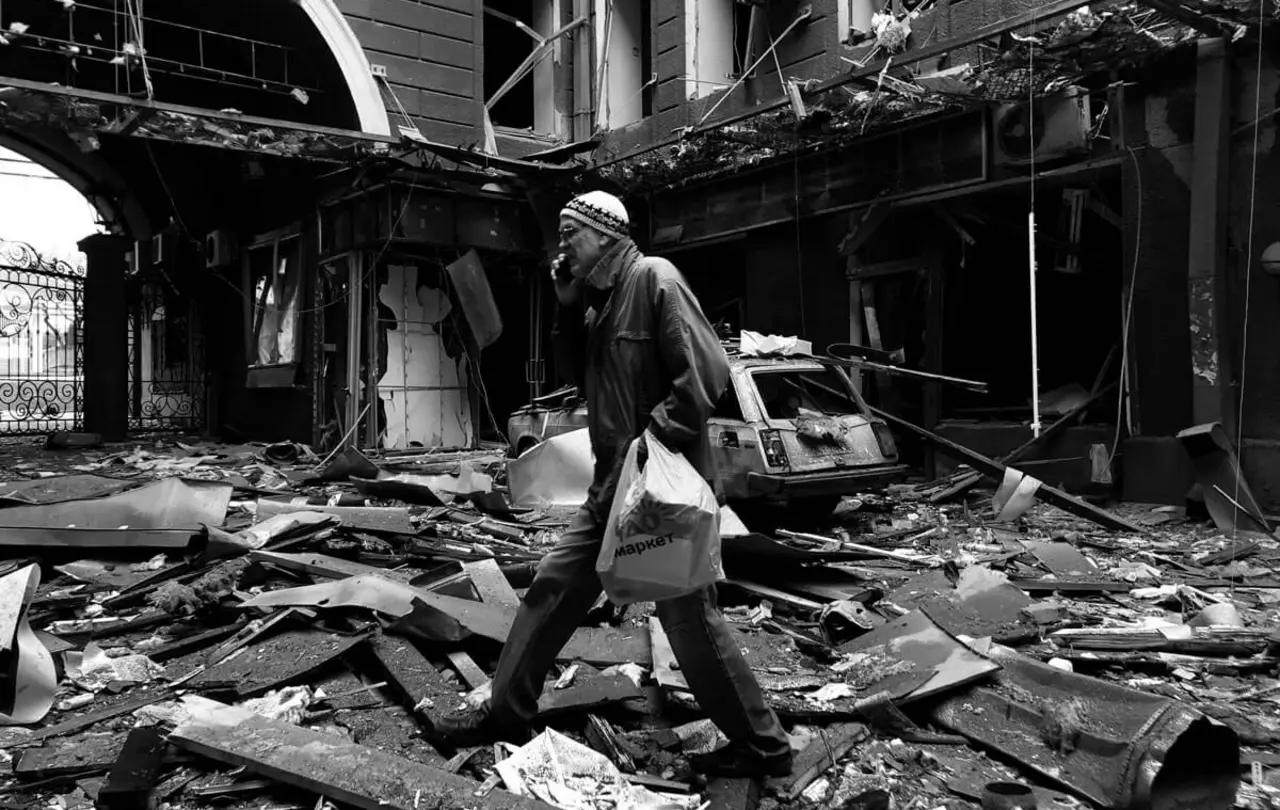 Bilder der Zerstörung wie hier im ukrainischen Charkiw machen fassungslos.