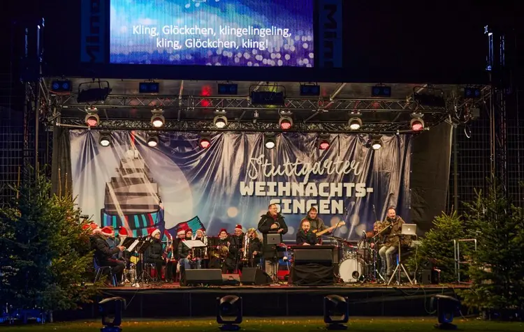 Bühne beim Weihnachtssingen 2023