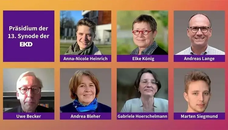 Das Präsidium der 13. Synode der EKD. Die neue Beisitzerin Andrea Bleher ist bereits als stellvertretende Präsidentin der württembergischen Landessynode tätig.
