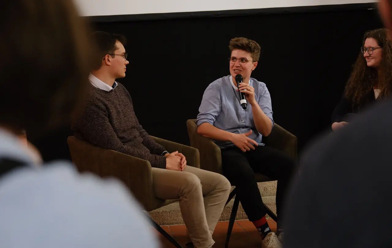 Anna-Nicole Heinrich Innovationstag 2024 Anna-Nicole Heinrich (zweite von links)