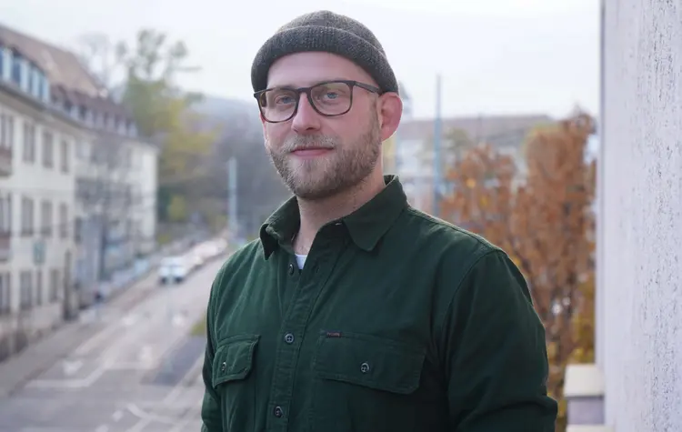Simon Fregin ist Projektleiter der Mobilen Jugendarbeit Innenstadt/Europaviertel in Stuttgart.