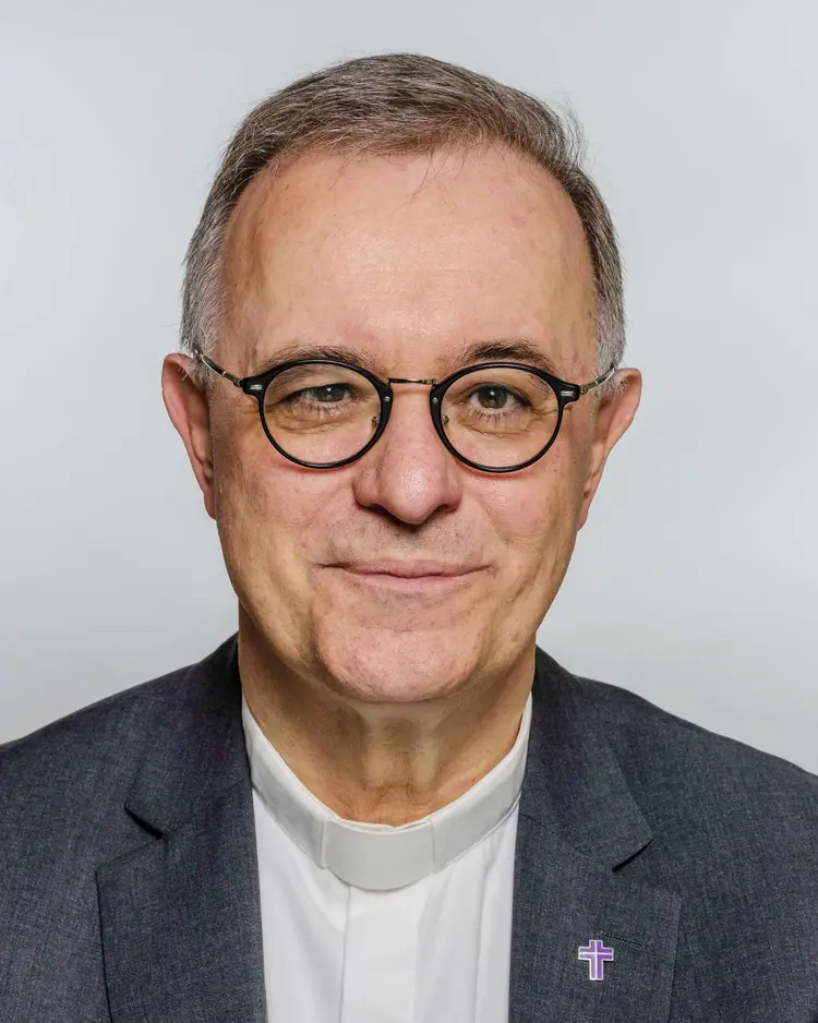 Landesbischof Frank Otfried July