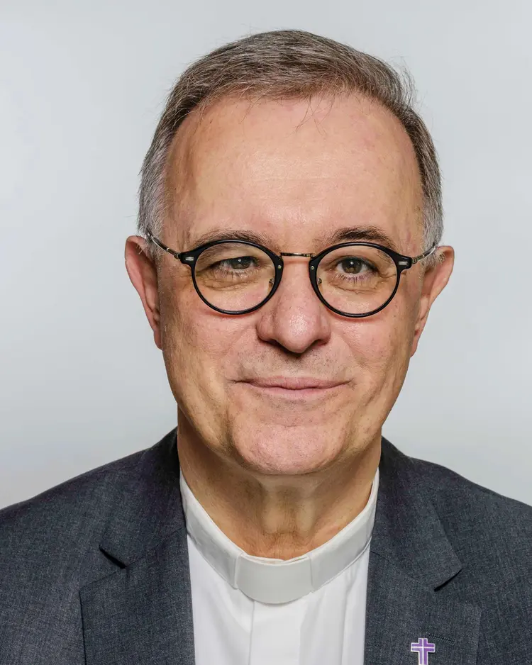 Landesbischof Frank Otfried July
