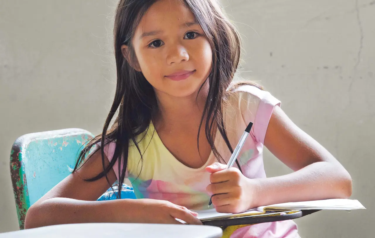 „Kindern Zukunft schenken“ - so das Motto der 62. Aktion von Brot für die Welt zu Weihnachten 2020. „Kindern Zukunft schenken“ - so das Motto der 62. Aktion von Brot für die Welt zu Weihnachten 2020.