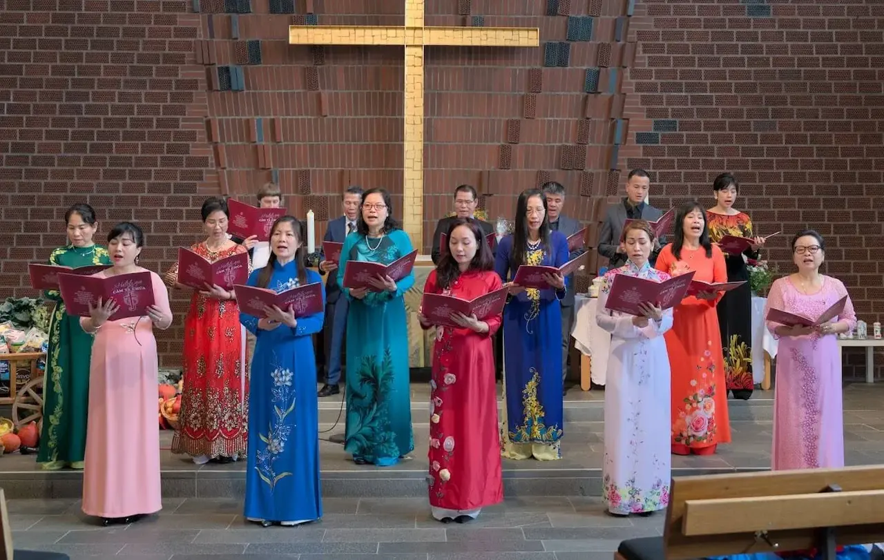 Einer der Chöre der Tin-Lanh-Gemeinde in Gerlingen.