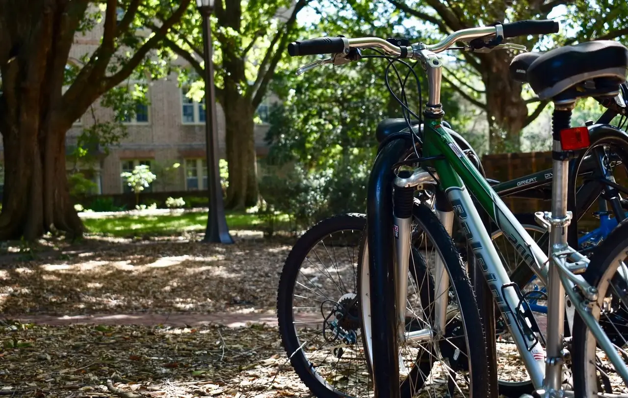 Hochschulgemeinden bieten Studierenden inhaltliche Veranstaltungen, Gottesdienste und Gemeinschaft.