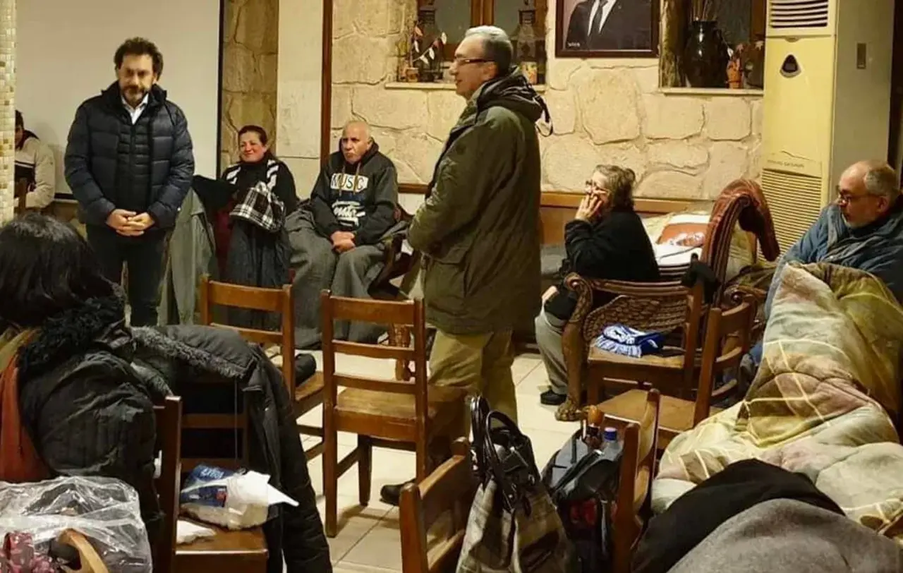 Opfer des Bebens suchten Schutz in der Armenisch-Evangelischen Kirche in Aleppo.
