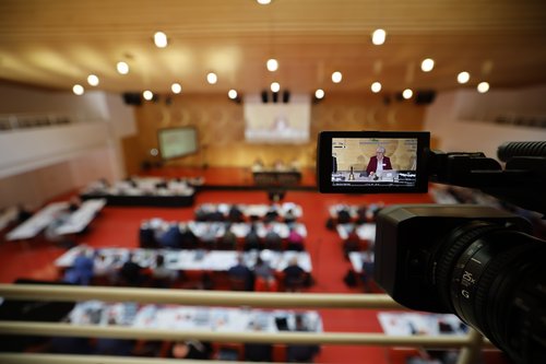 Frühjahrstagung der Württembergischen evangelischen Landessynode im Hospitalhof.