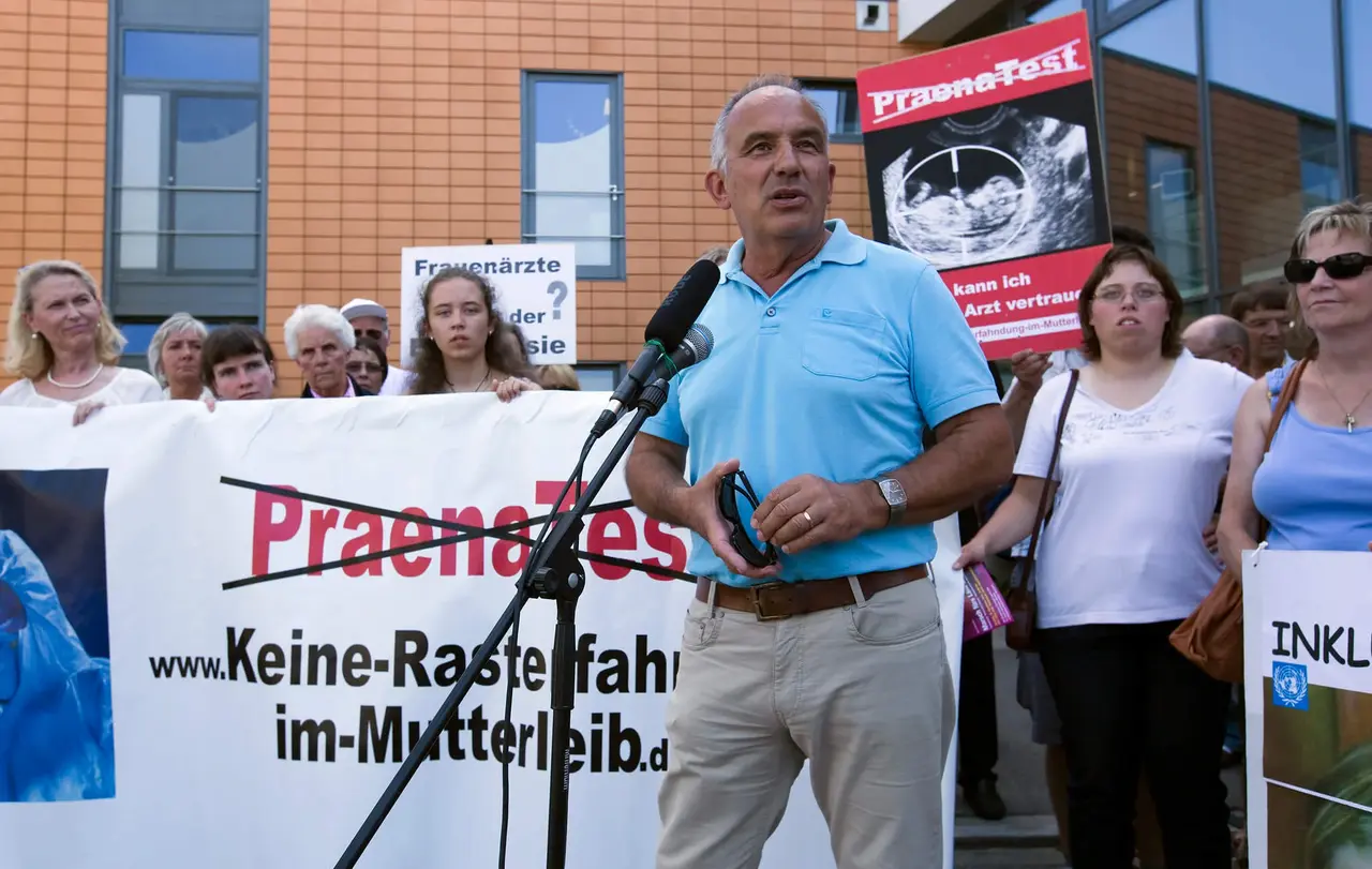 Wie stark das Thema pränataler Bluttest die Gesellschaft bewegt, zeigt auch diese Demonstration in Konstanz (Archivfoto).