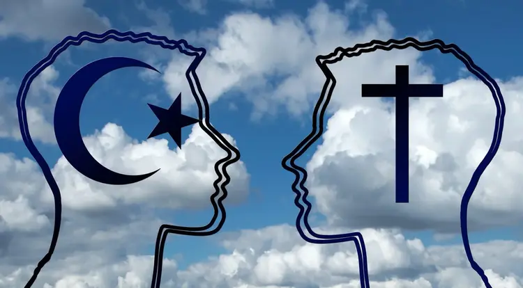 Wie können sich Christen und Muslime am besten begegnen? Das Wichtigste sei, miteinander im Gespräch zu bleiben, ist Oberkirchenrat Professor Dr. Ulrich Heckel als Theologischer Dezernent der Evangelischen Landeskirche in Württemberg überzeugt.