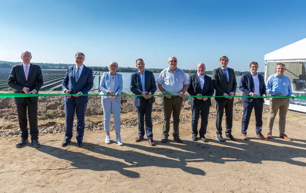 Die Landeskirche ist mit einer Investition am Solarpark Zietlitz beteiligt - im September wurde er eröffnet.