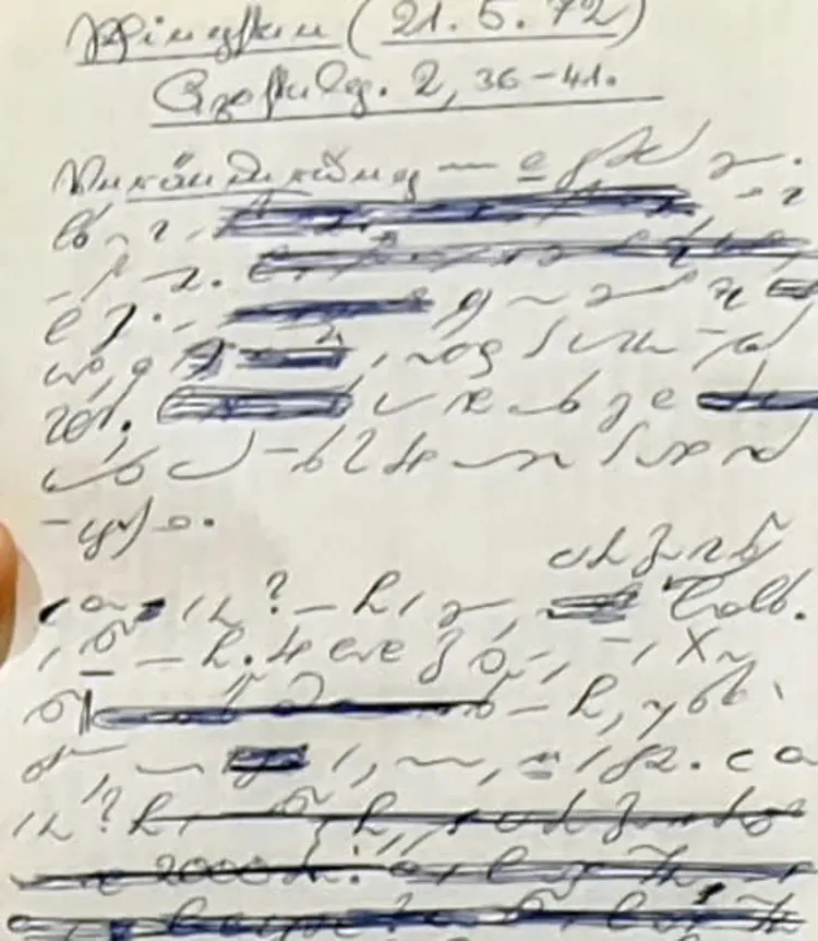 Stenografie des 2012 verstorbenen Pfarrers Christoph Scheytt - selbst für Archivare nur schwer lesbar.