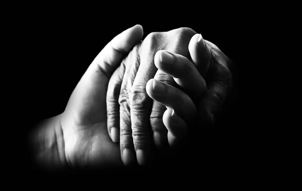 Wer anderen die helfende Hand reicht, kommt Jesus näher.