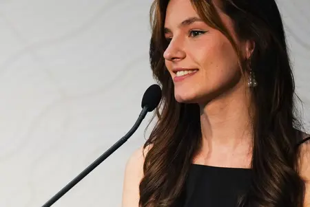 Kira Geiss bei der Verleihung des Goldenen Kompass der Christliche Medieninitiative pro