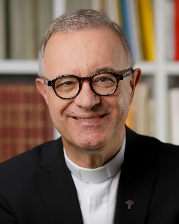 Landesbischof Dr. h. c. Frank Otfried July hat Gäste aus aller Welt zur ersten ökumenischen Viste nach Württemberg eingeladen.