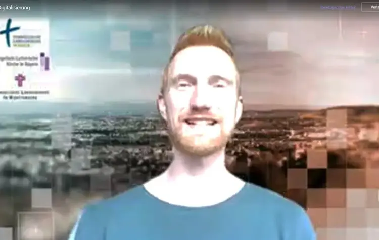 Dr. Nico Friederich erklärte die erste Phase des Projekts Digitale Mustergemeinde.