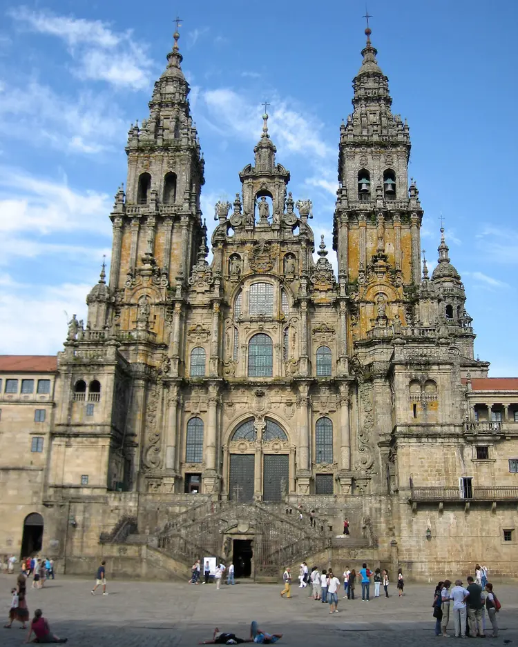 Die Kathedrale in der spanischen Stadt Santiago de Compostela - mit rund 96.000 Einwohnern kaum größer als Esslingen - ist das Ziel der Jakobspilger.