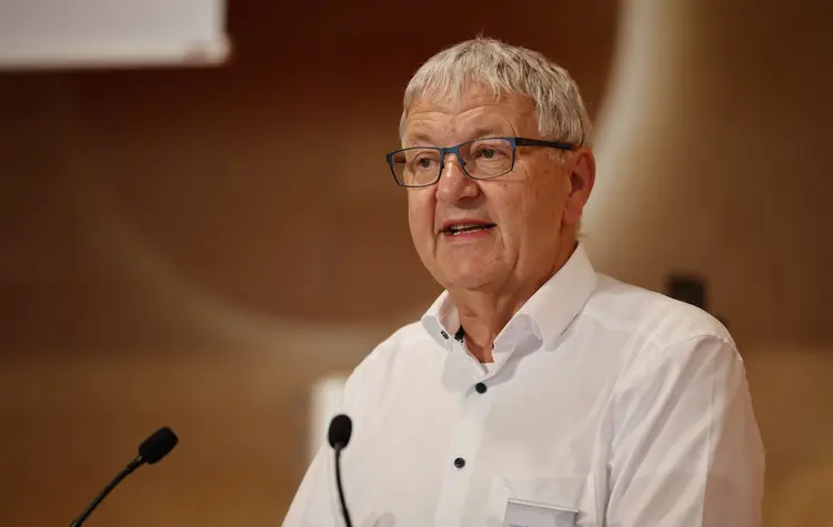 Hellger Koepff, Vorsitzender des theologischen Ausschusses der Landessynode.