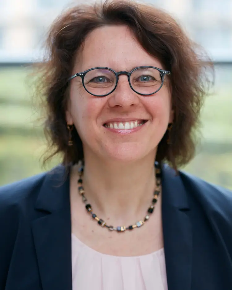 Pfarrerin Ingrid Wöhrle-Ziegler führt am Diakonie-Klinikum Stuttgart viele Gespräche mit Corona-Patienten und auch mit dem Krankenhaus-Personal.