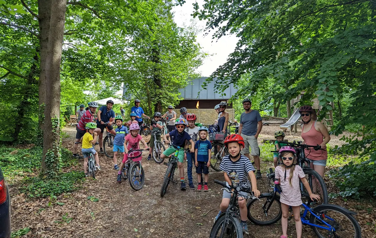 Auch zu Radtouren lädt die Initiative „familiendings“ ein.