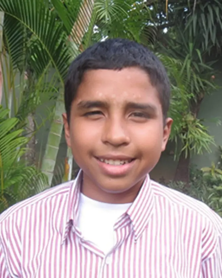 „Nie hätte ich mir vorstellen können, einmal eigene Dinge zu haben. Dinge, die nur mir gehören. Ein eigenes Zimmer, einen Fußball!", sagt Jonathan.