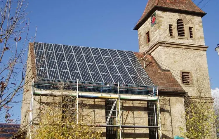 Die Stephanuskirche in Sechselbach.