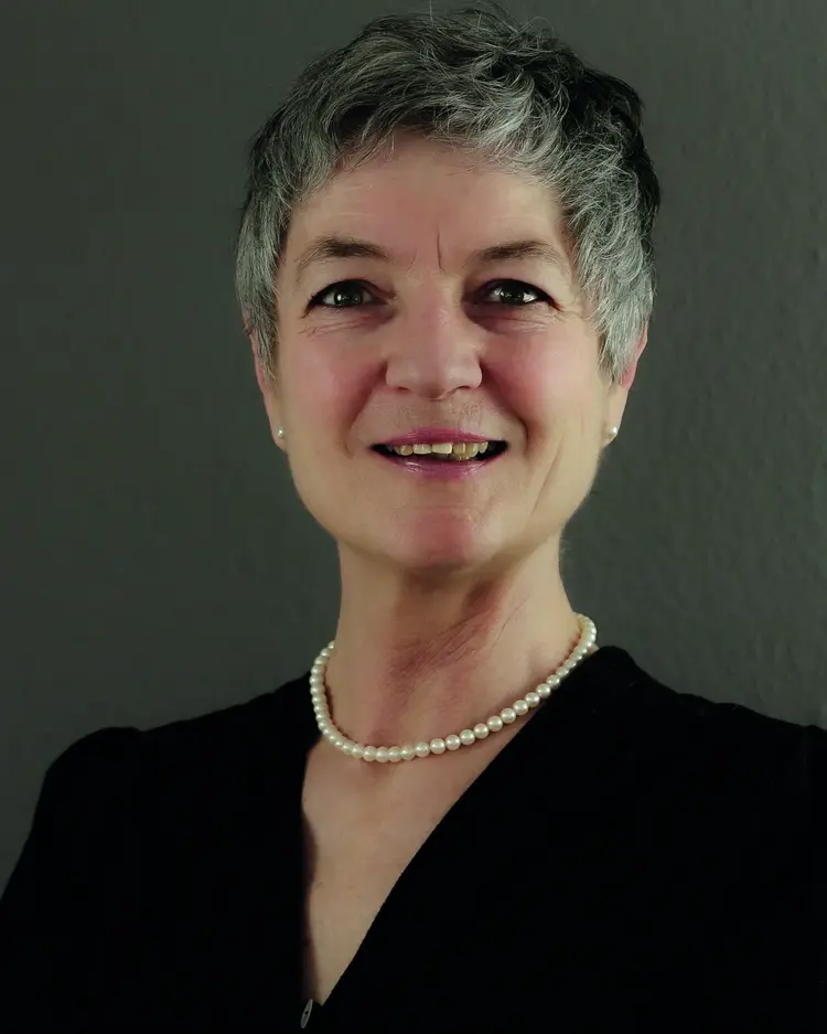 Oberkirchenrätin Carmen Rivuzumwami.