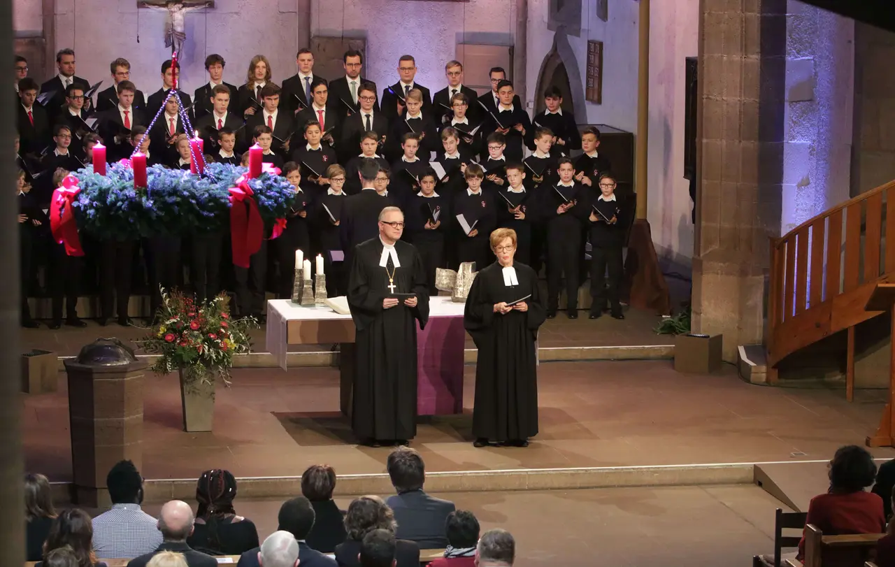 Eröffnungsgottesdienst der 60. Aktion Brot für die Welt in der Stuttgarter Leonhardskirche mit Landesbischof Frank Otfried July und Brot für die Welt-Präsidentin Cornelia Füllkrug-Weitzel