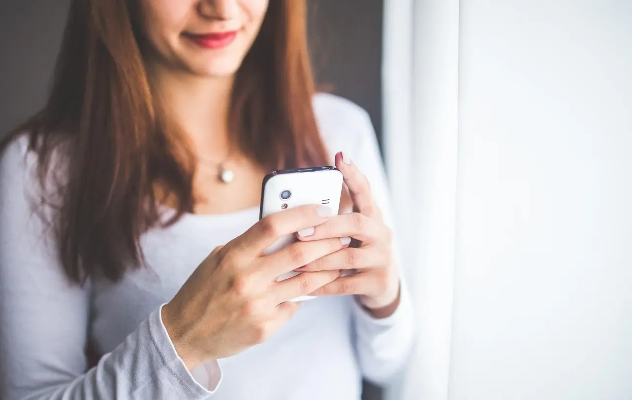 Seit Ausbruch der Corona-Pandemie gehen viel mehr Anrufe bei der Telefonseelsorge ein als in normalen Zeiten (Symbolfoto).