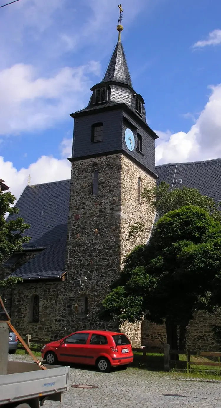 Die Stadtkirche in Saalburg.